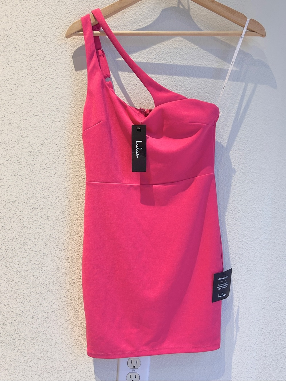 Lulu's NWT hot pink mini dress